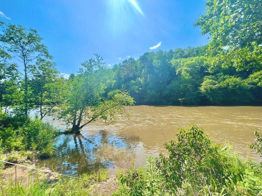 Riverside Relaxer W/Hot Tub+Fire Pit +Wifi & View Франклин Екстериор снимка