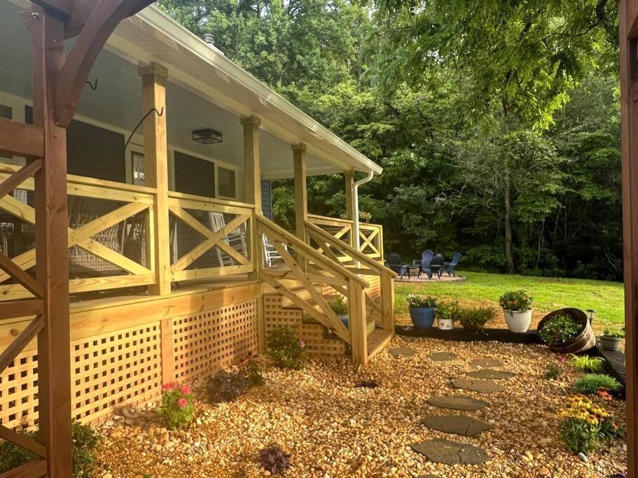 Riverside Relaxer W/Hot Tub+Fire Pit +Wifi & View Франклин Екстериор снимка
